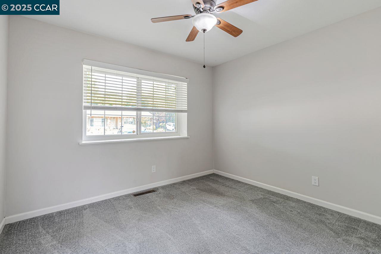 3812 Fernwood Ct