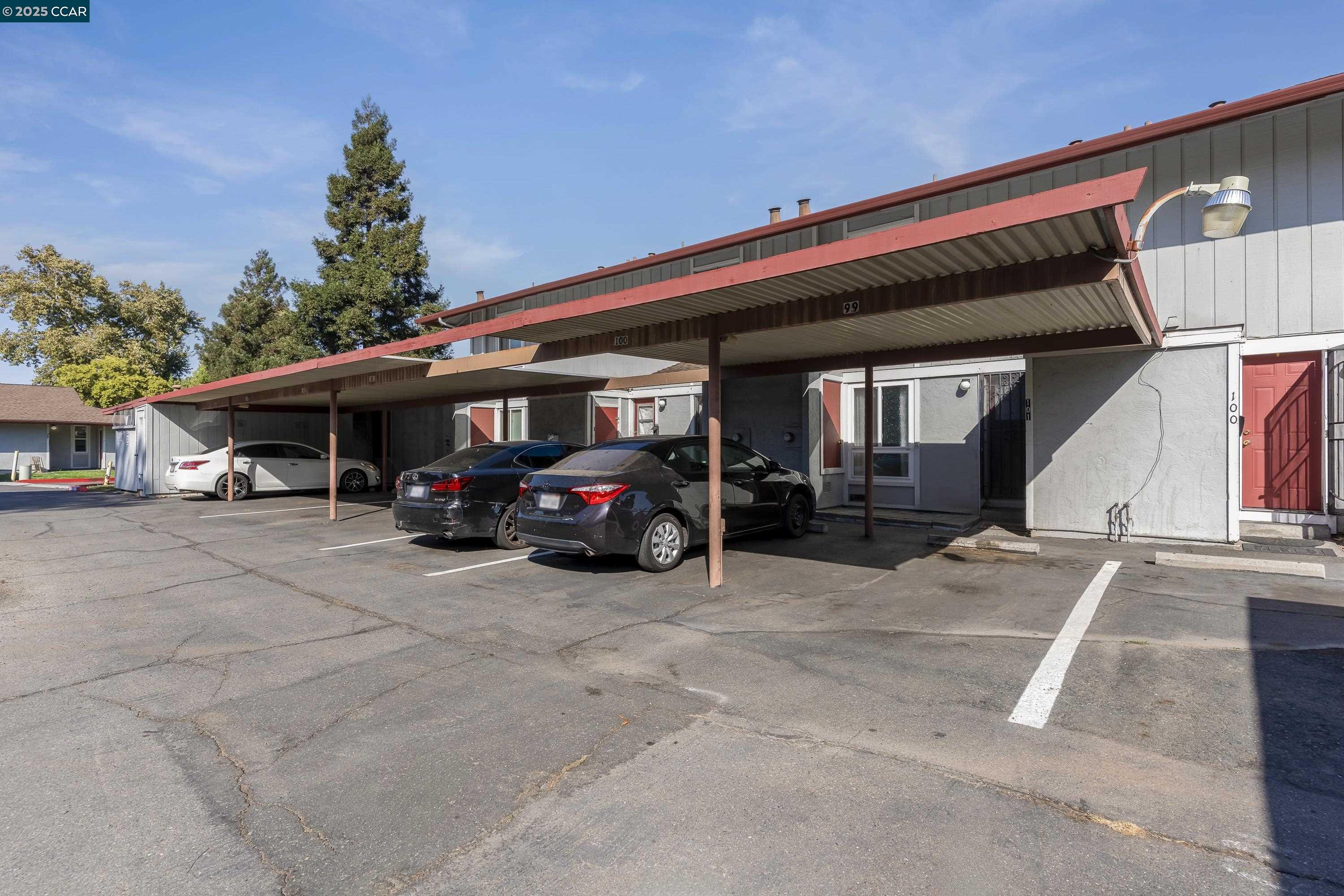 101 Villa Cir