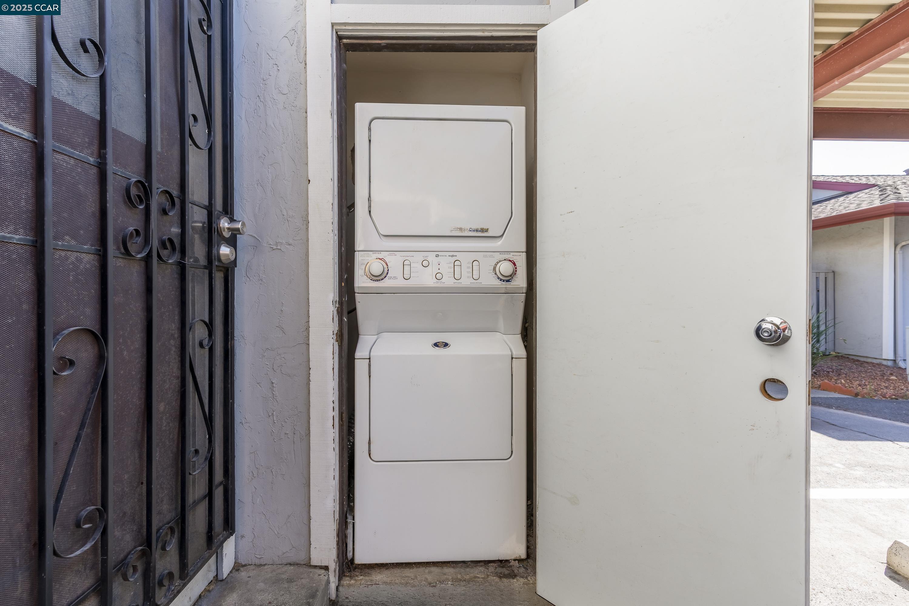 101 Villa Cir