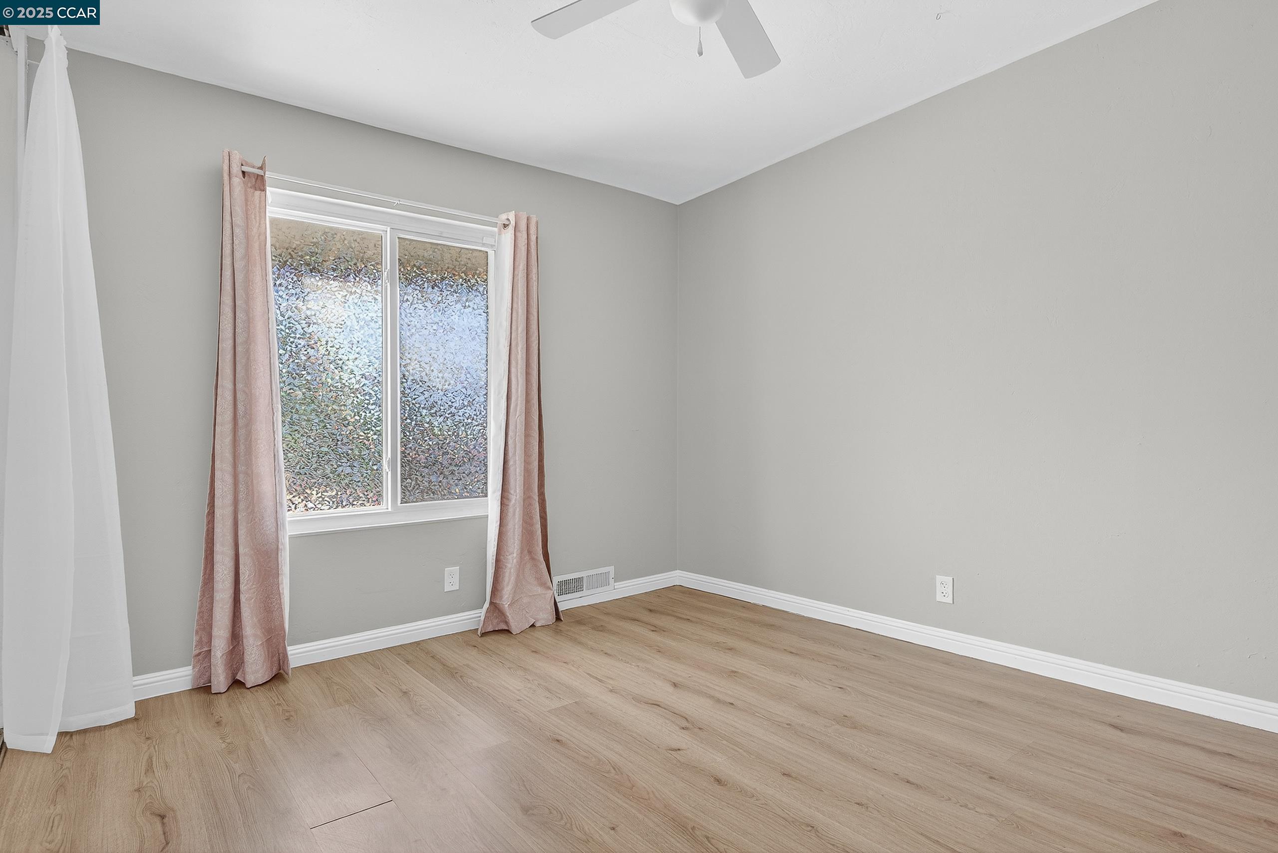 101 Villa Cir