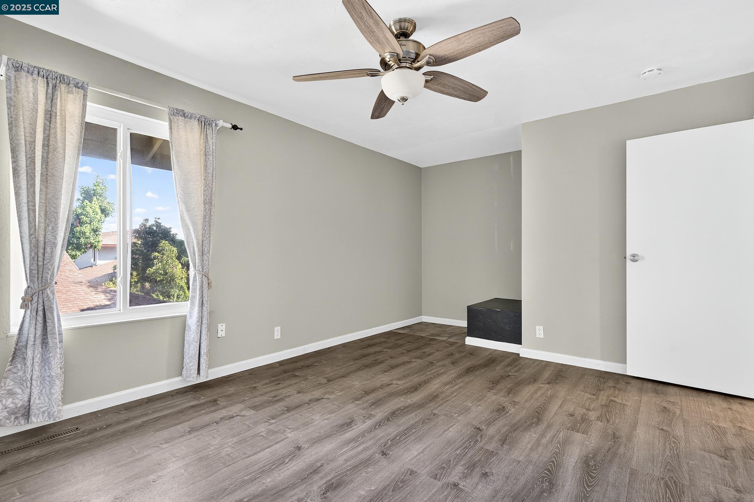 101 Villa Cir