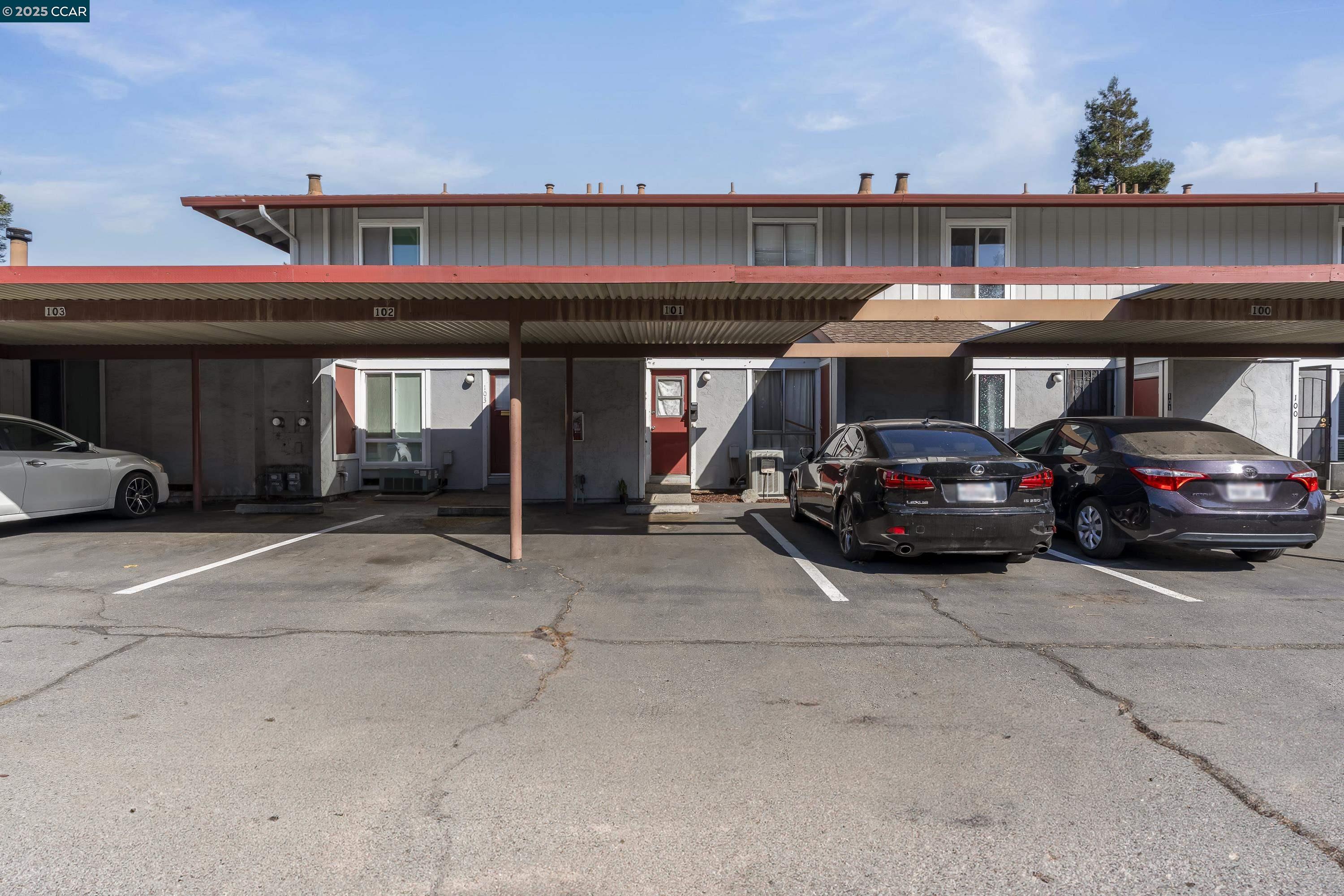 101 Villa Cir