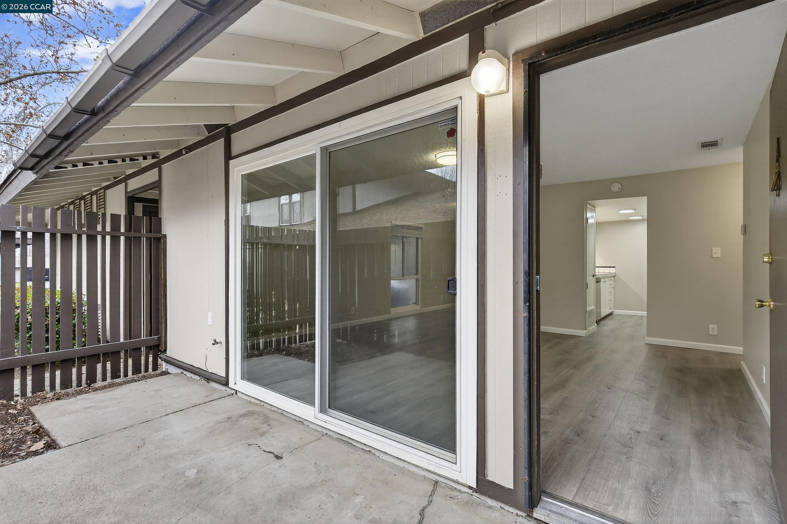 5492 Roundtree Dr # A