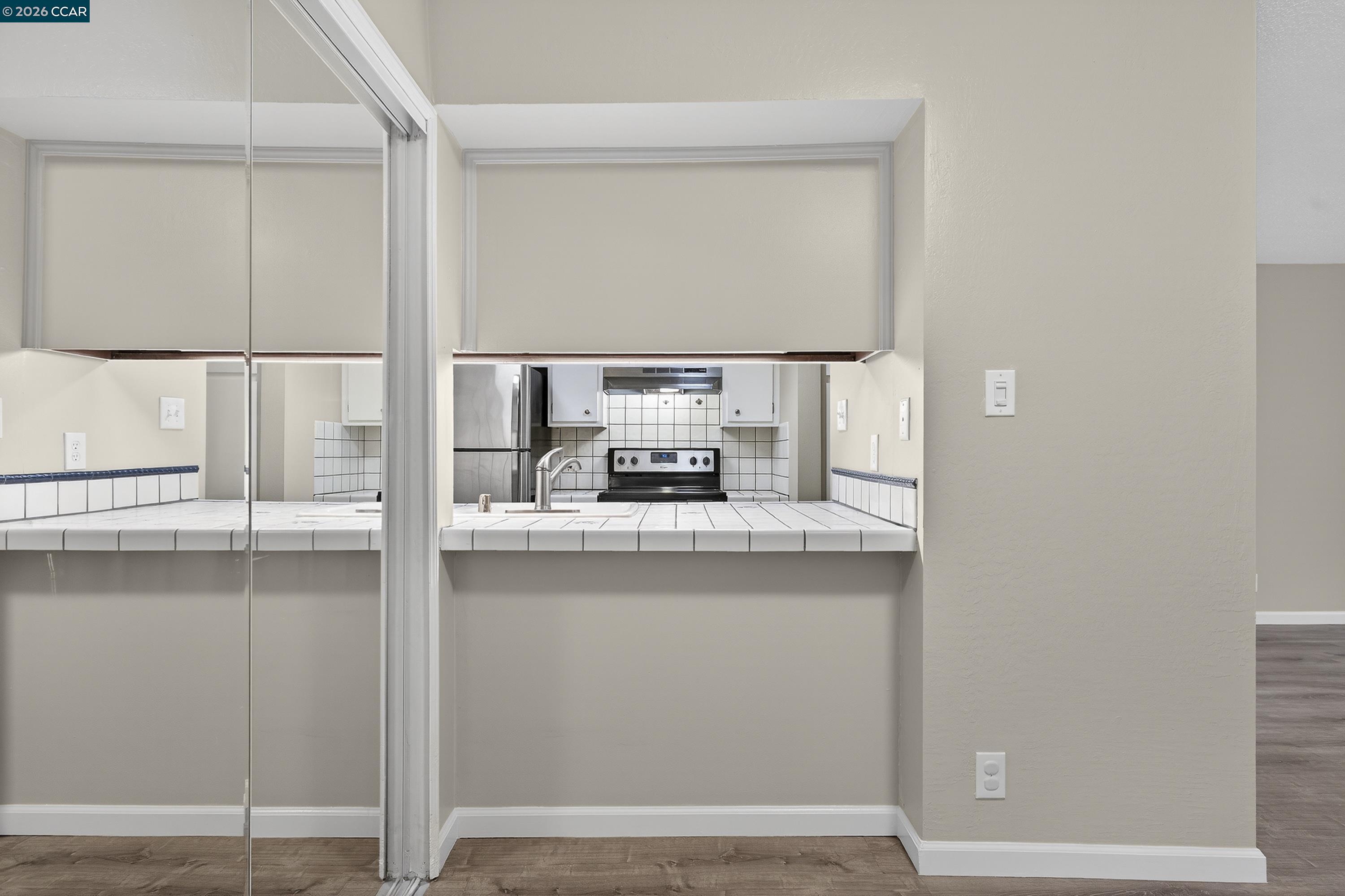 5492 Roundtree Dr # A