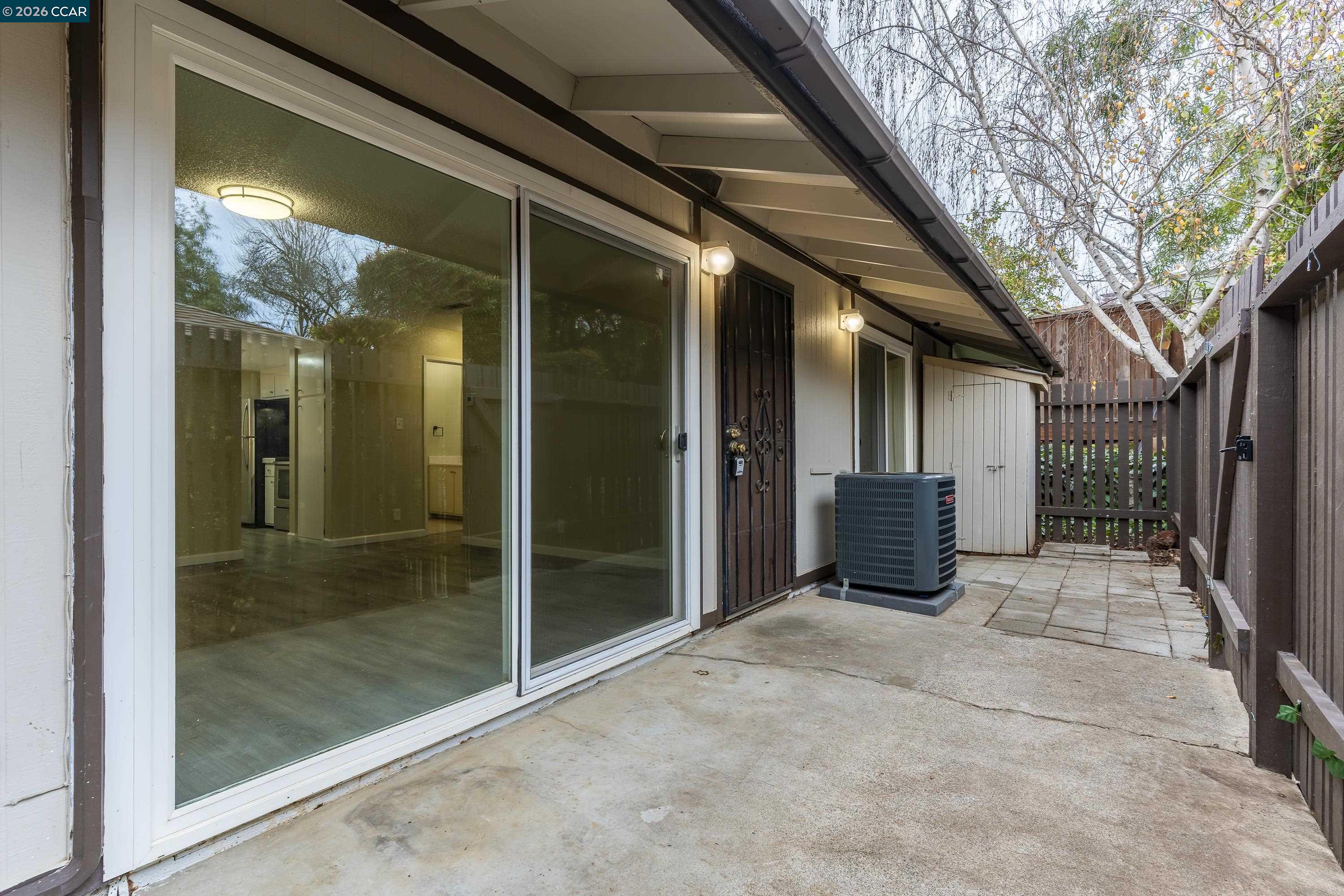 5492 Roundtree Dr # A