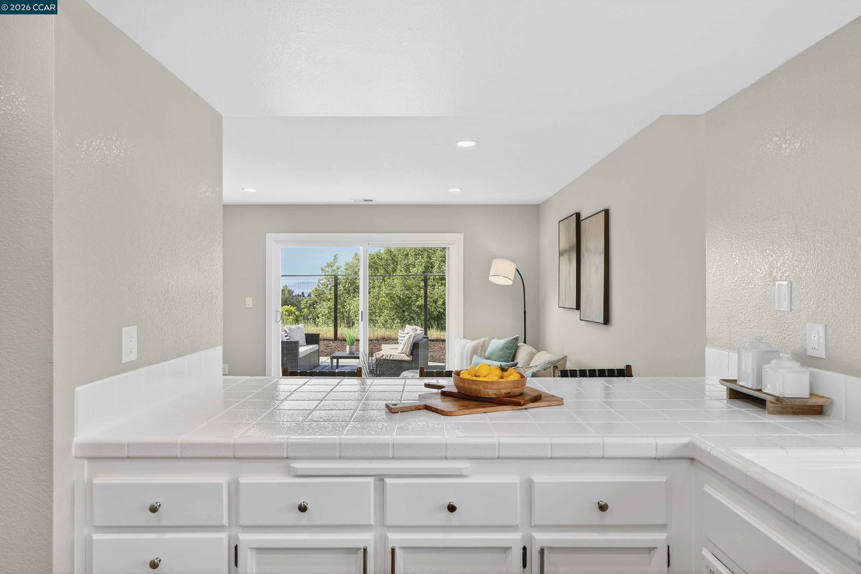 2413 Christian Ct