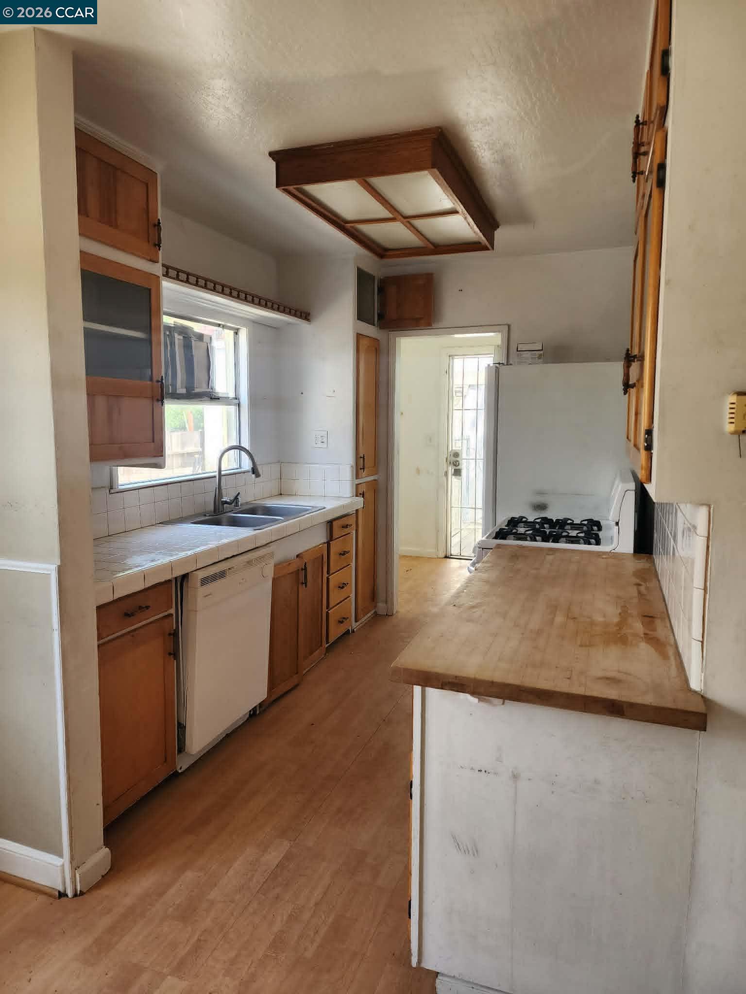 433 Gilger Ave