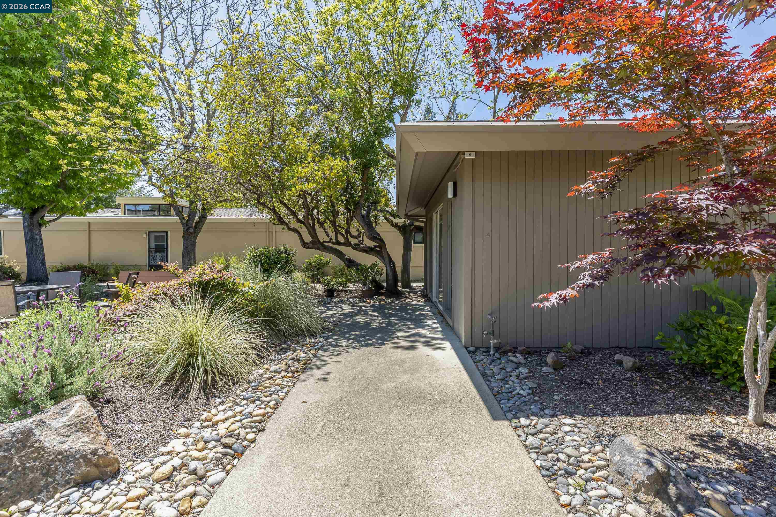 1109 Golden Rain Rd # 4