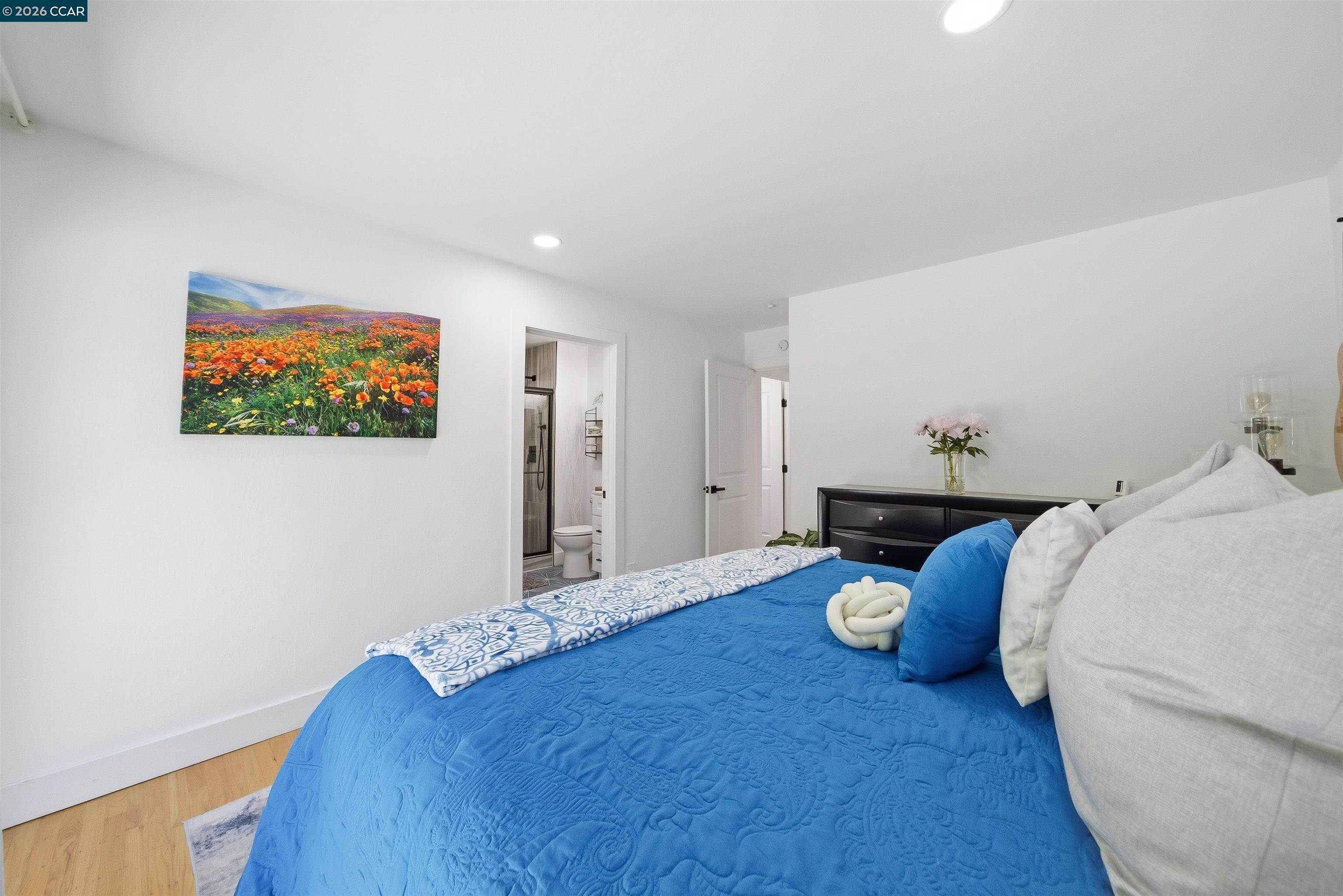 2297 Johanna Ct
