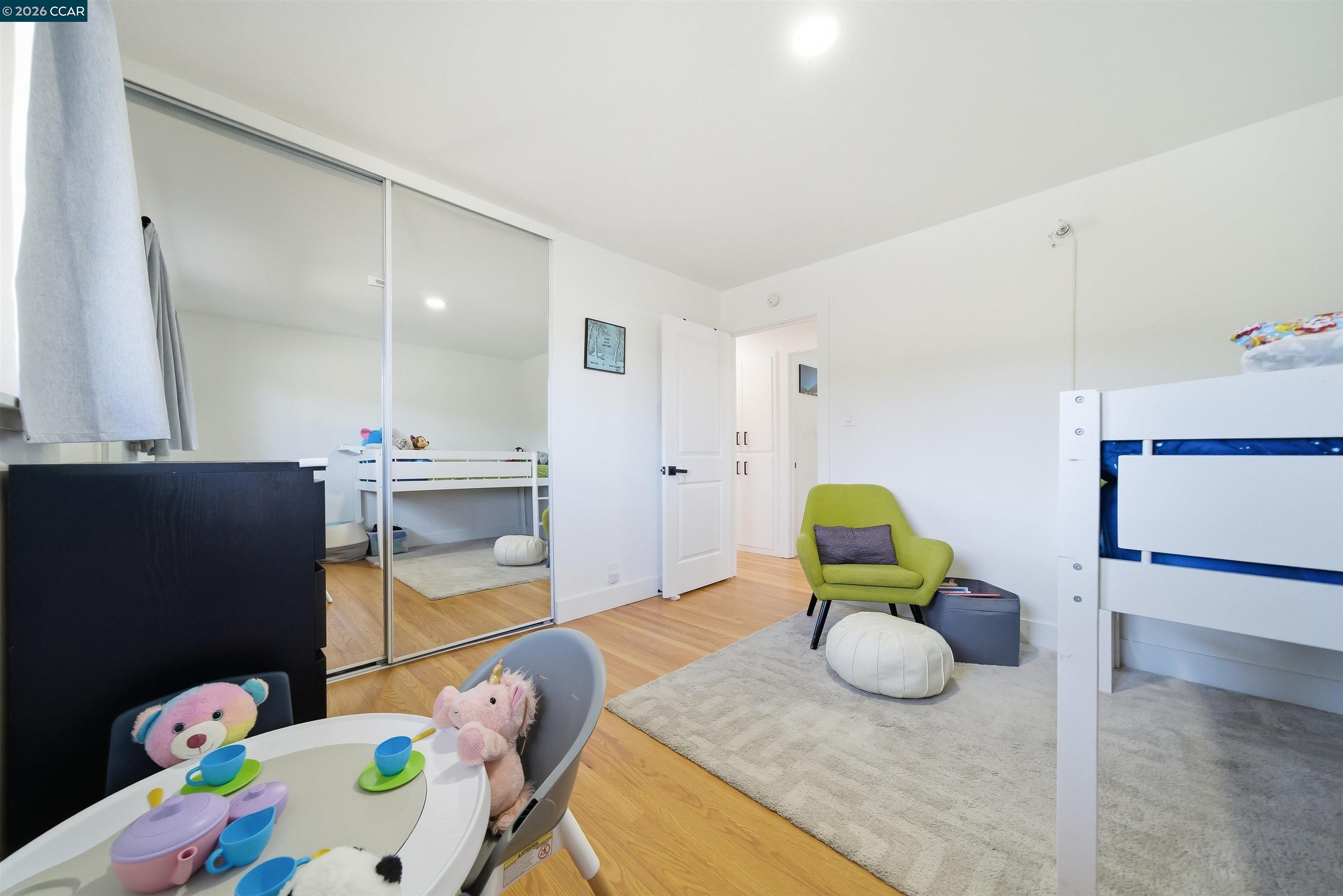 2297 Johanna Ct