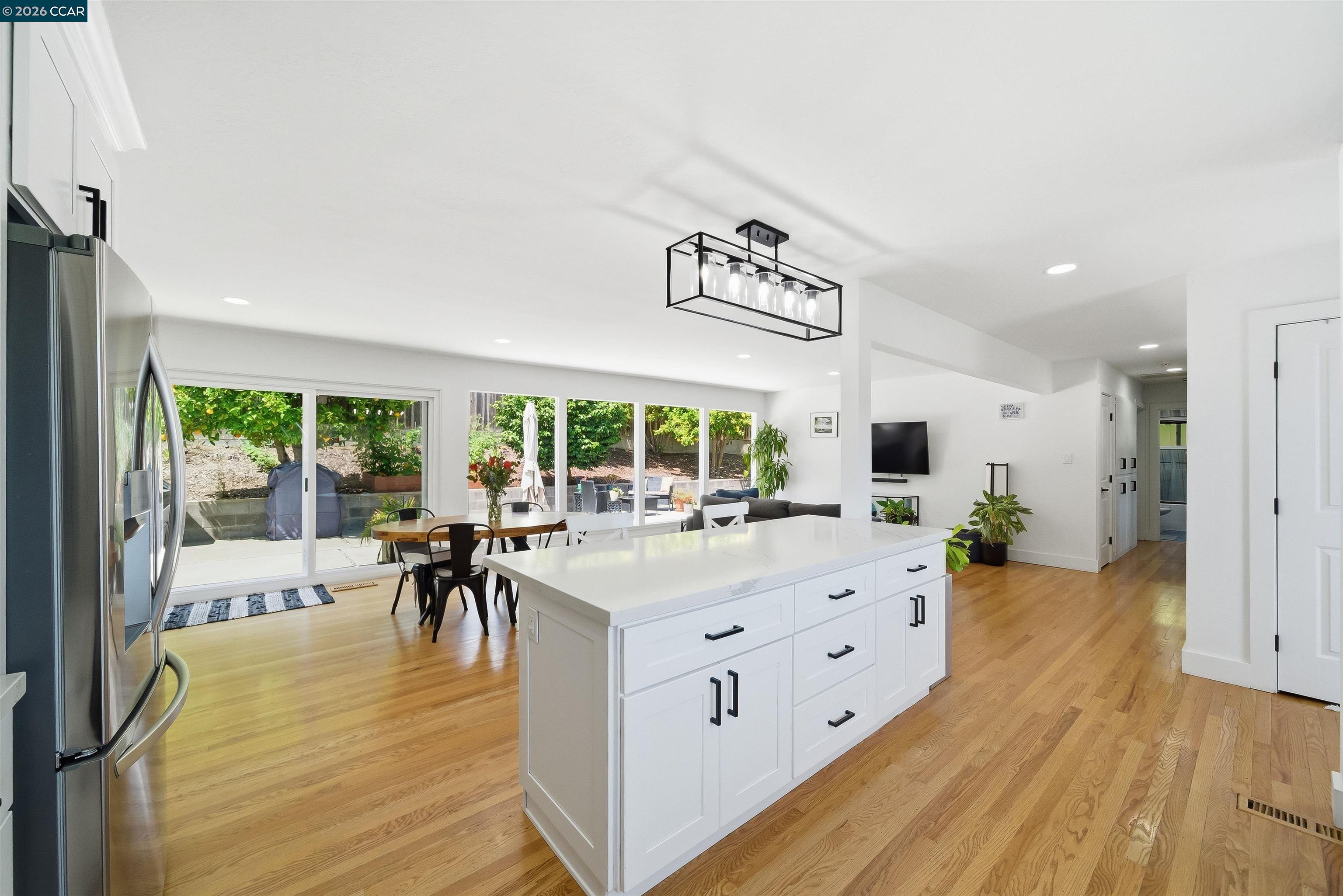 2297 Johanna Ct