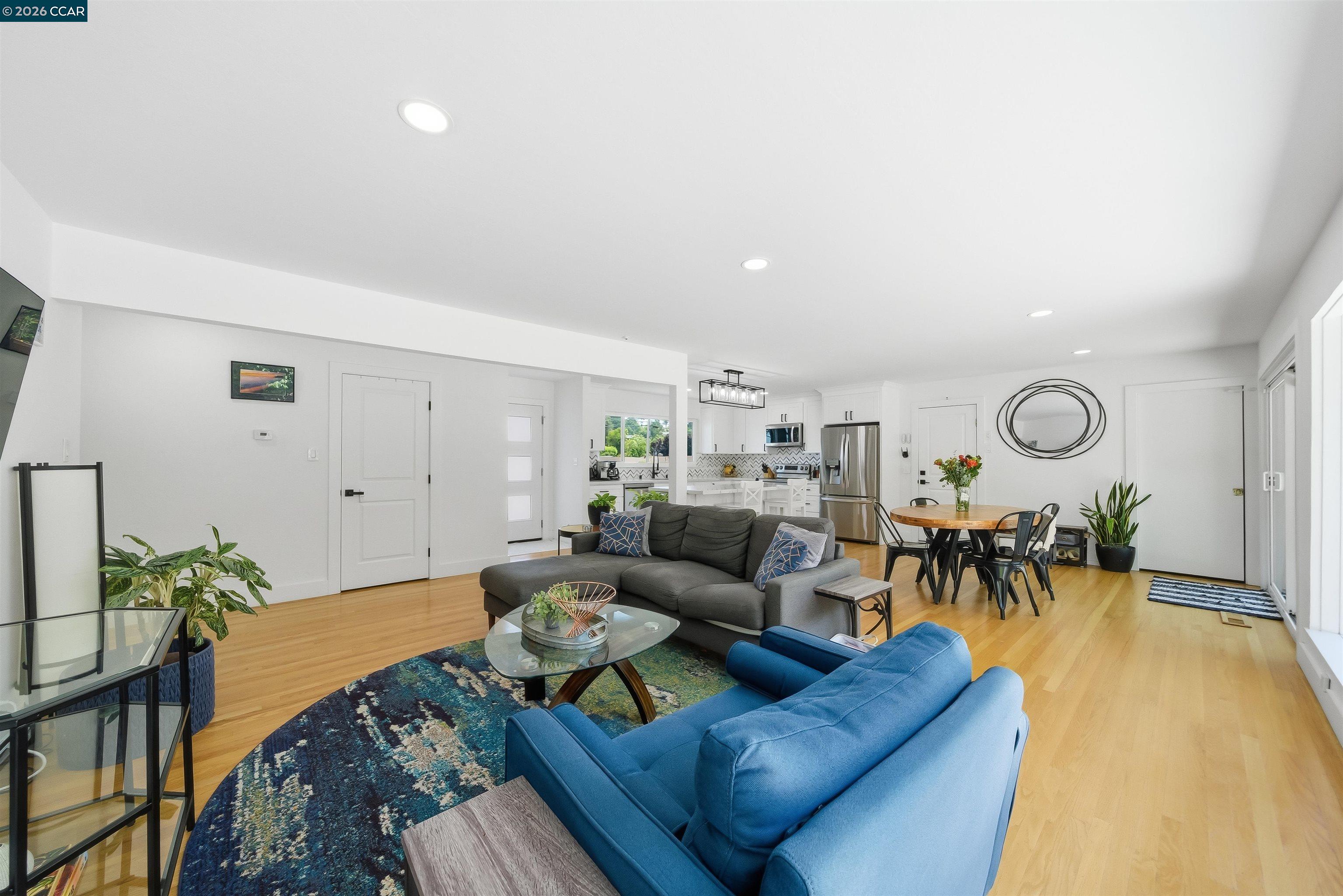 2297 Johanna Ct