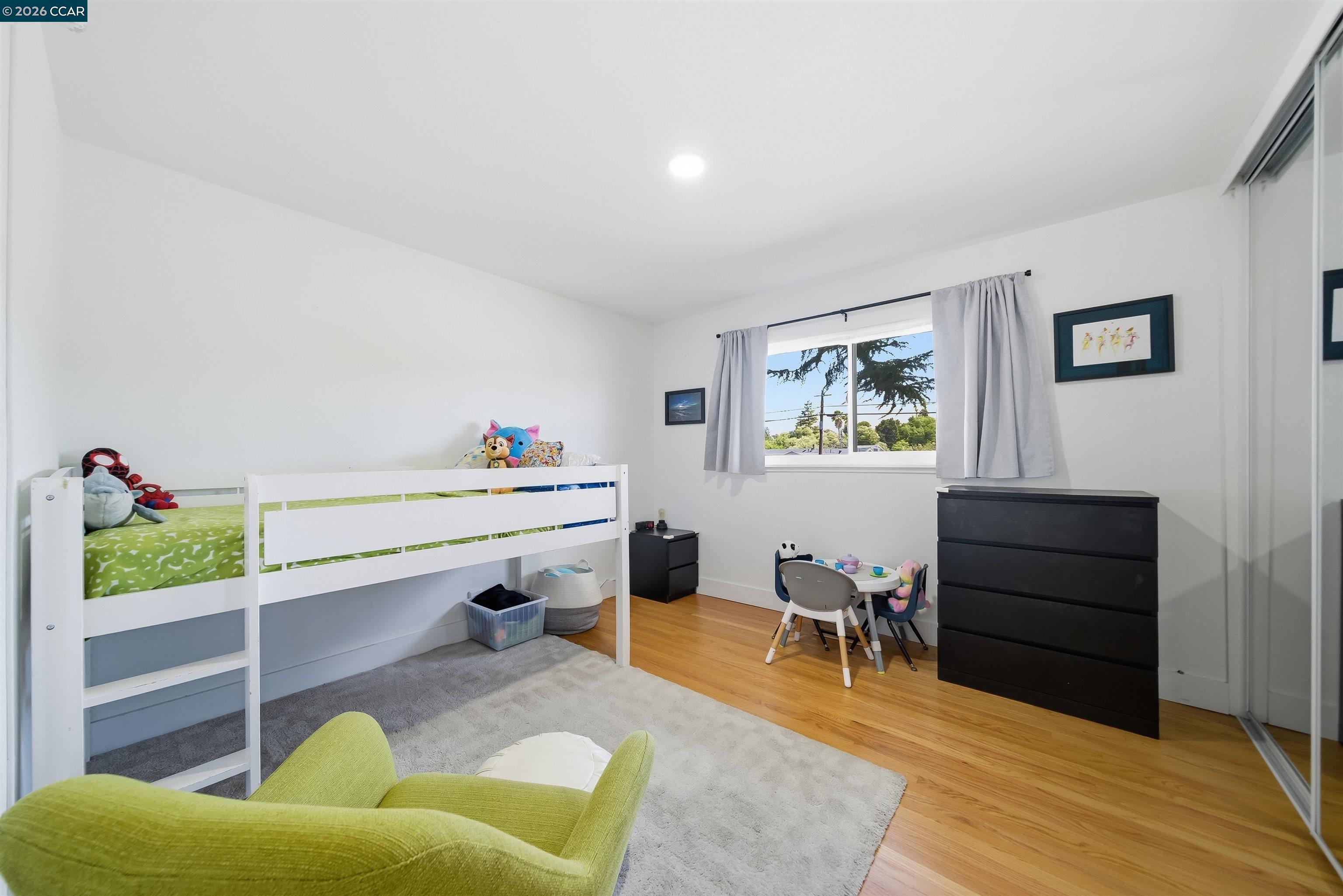 2297 Johanna Ct