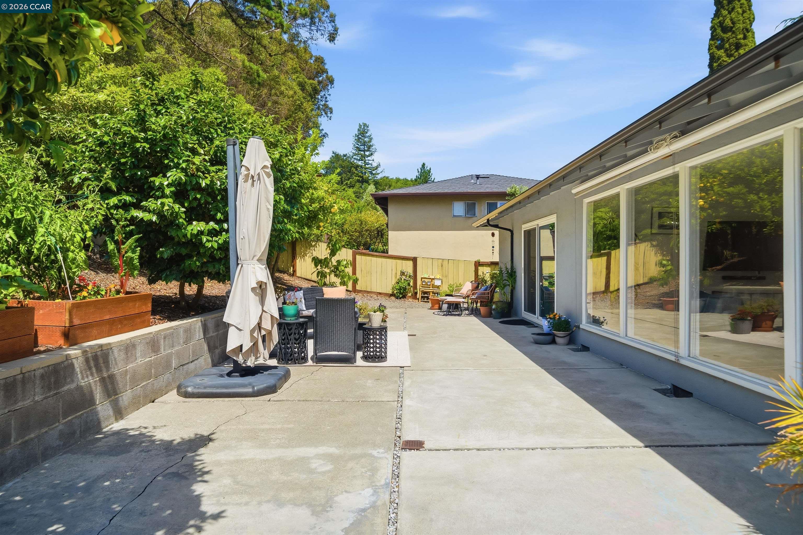 2297 Johanna Ct