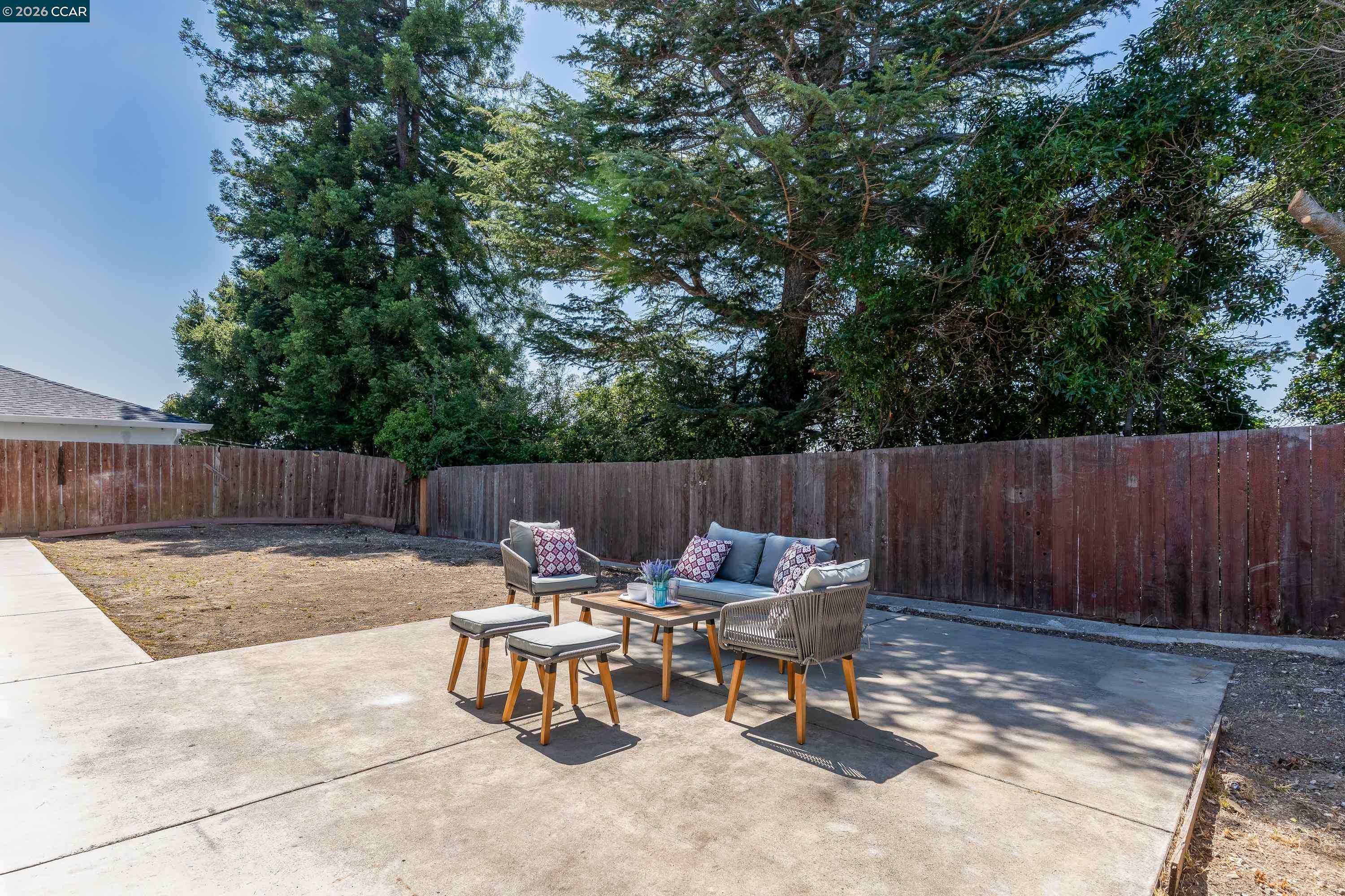 3027 Keith Dr