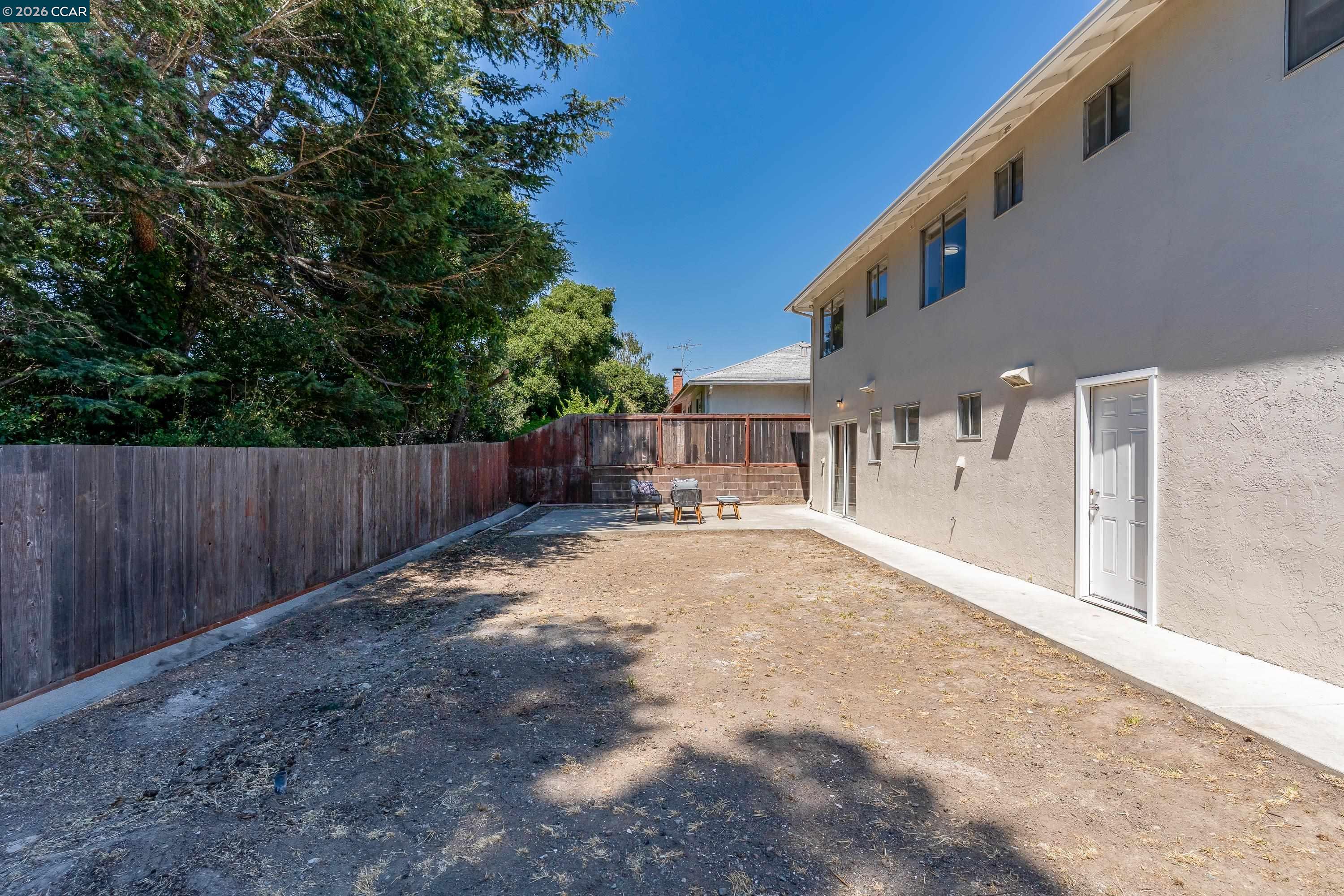 3027 Keith Dr