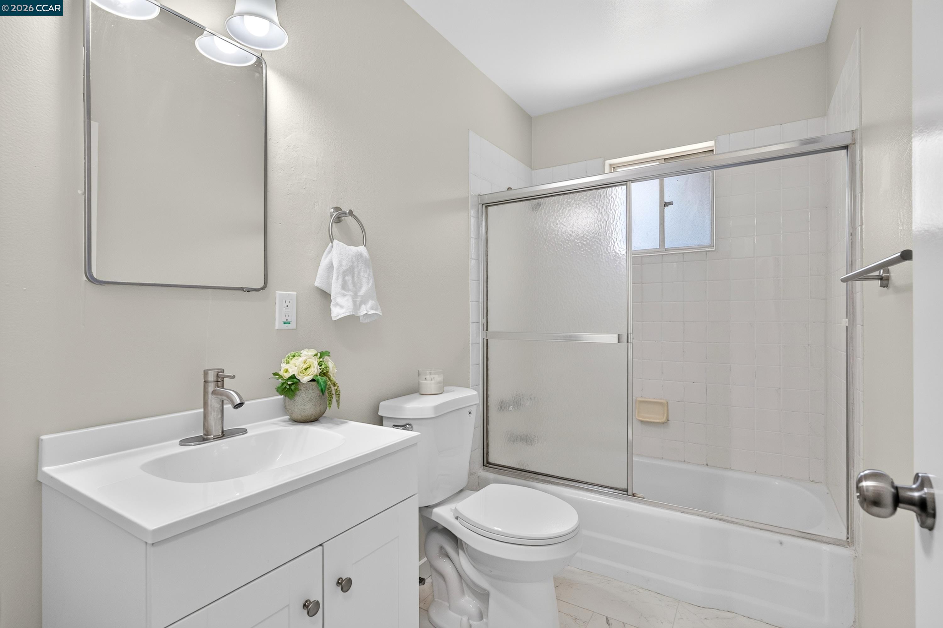 3027 Keith Dr