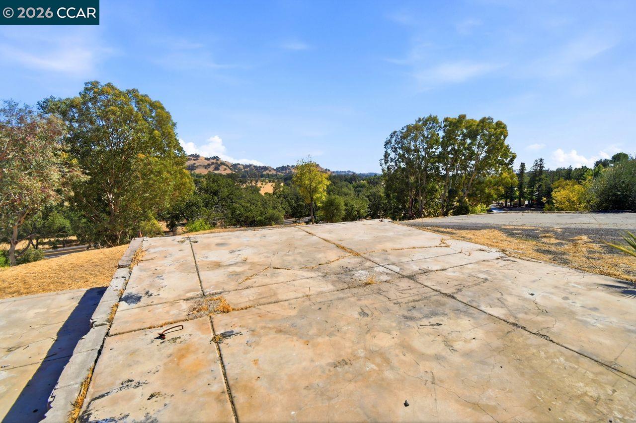 6973 Pleasants Valley Rd