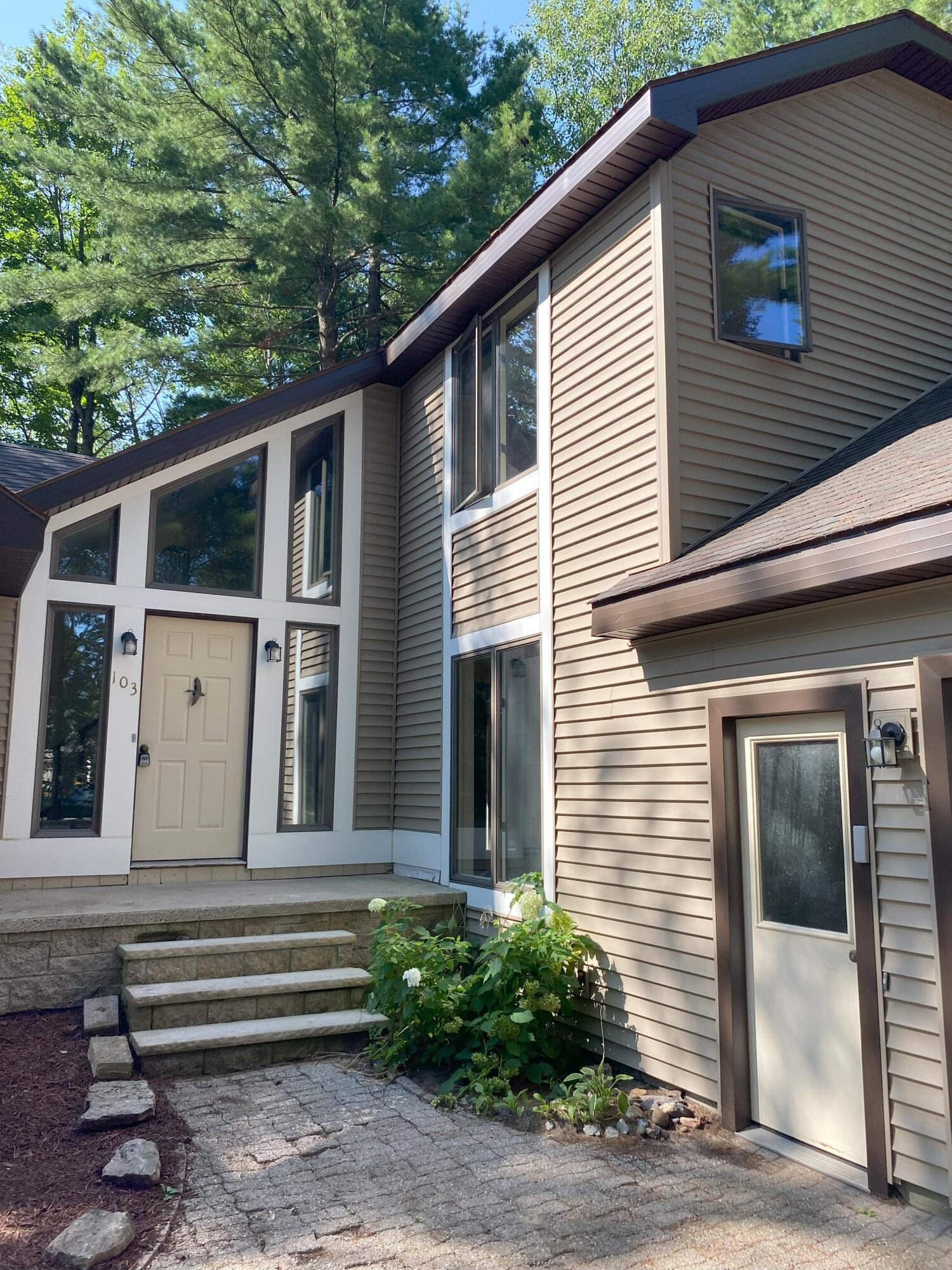103 Glenridge Street