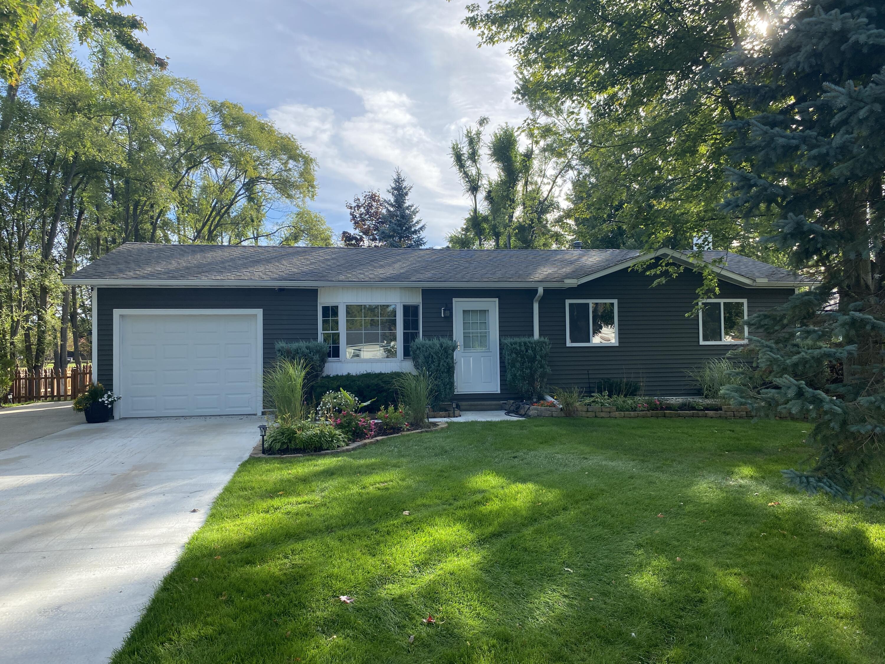 101 Island View Drive
