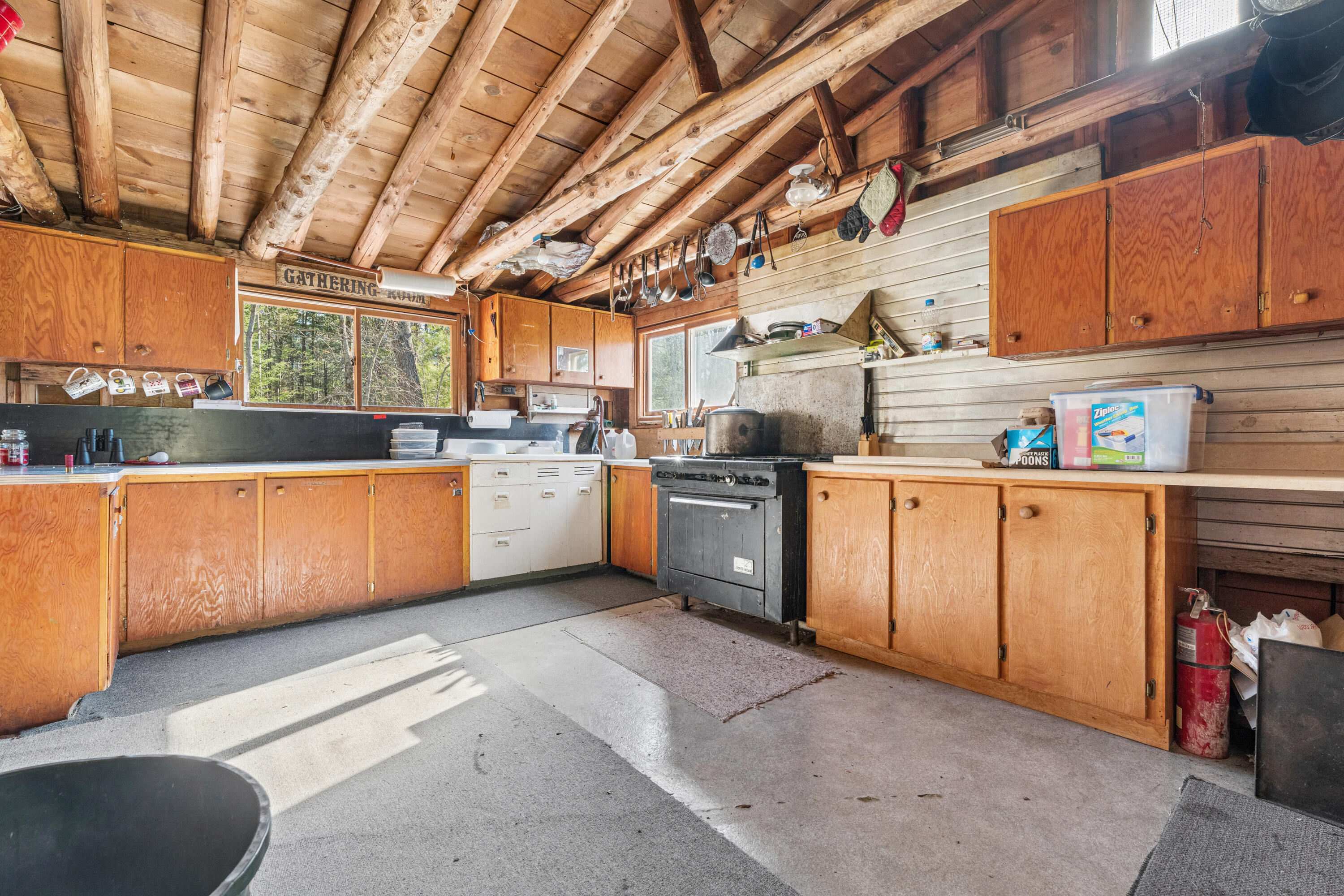 10741 Big Cut Highway