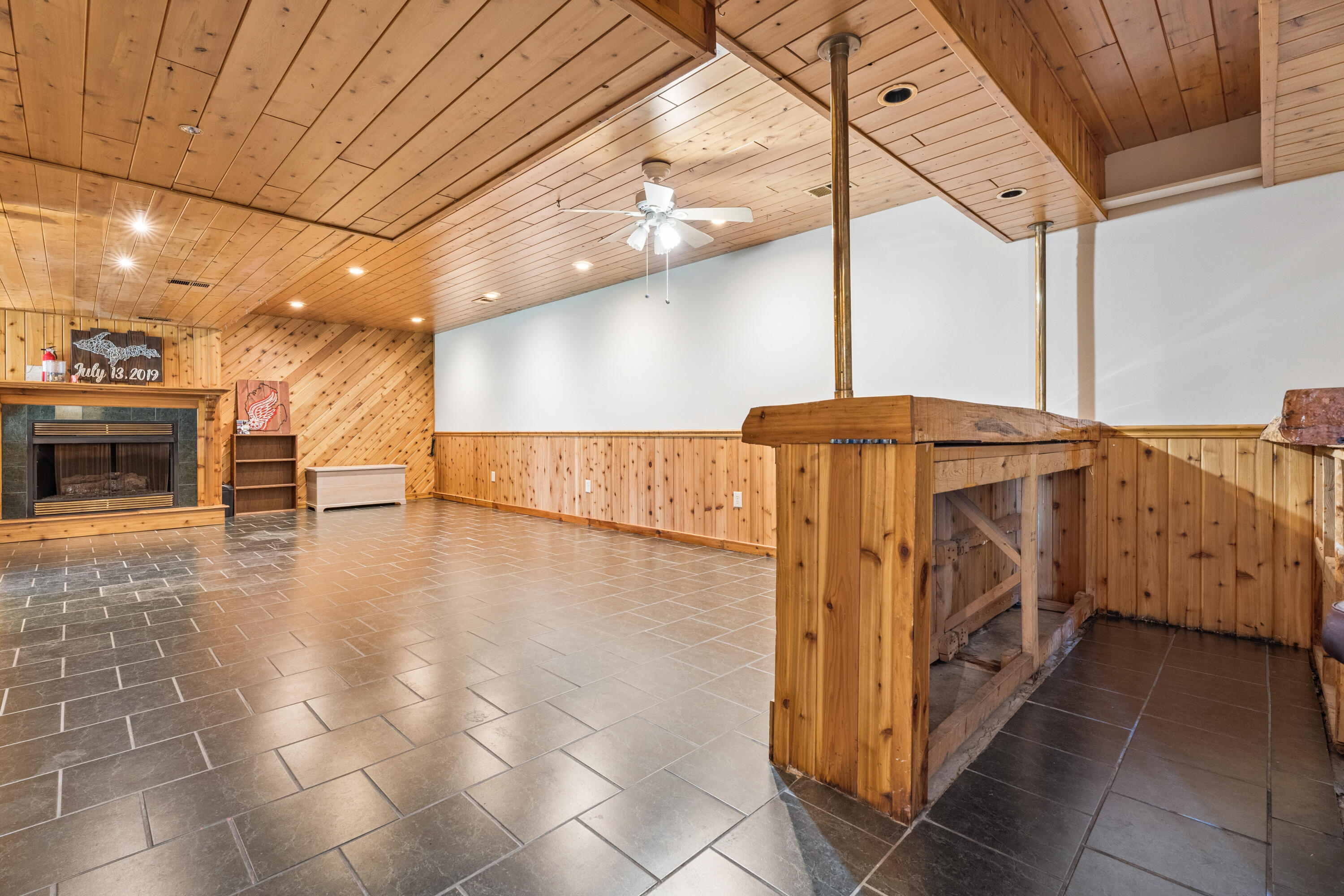 14577 US 23 North