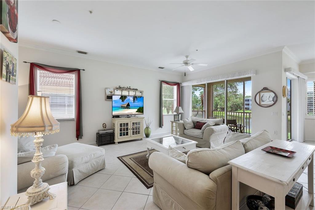 3976 Bishopwood CT E # 201 Unit: 3-201