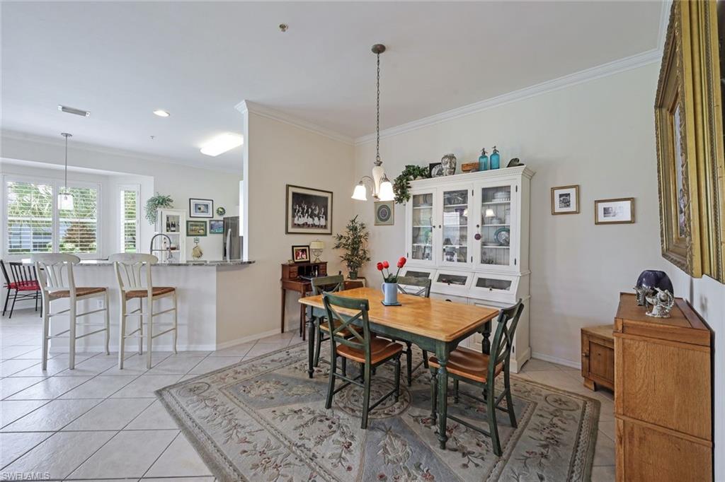 3976 Bishopwood CT E # 201 Unit: 3-201