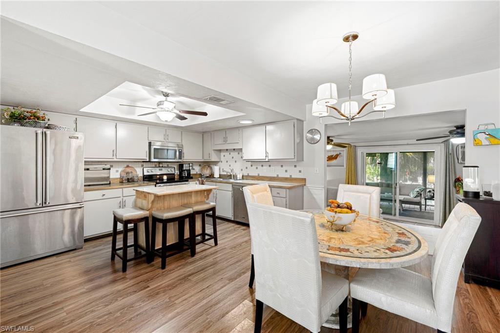 17430/432 W Carnegie CIR