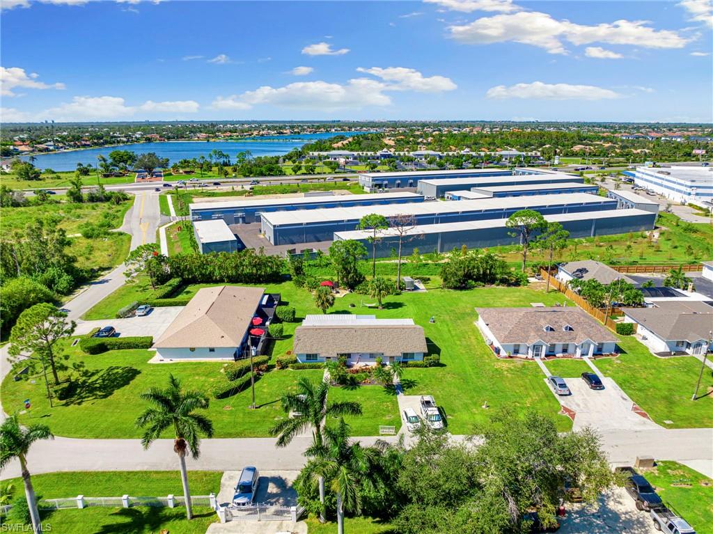 17430/432 W Carnegie CIR