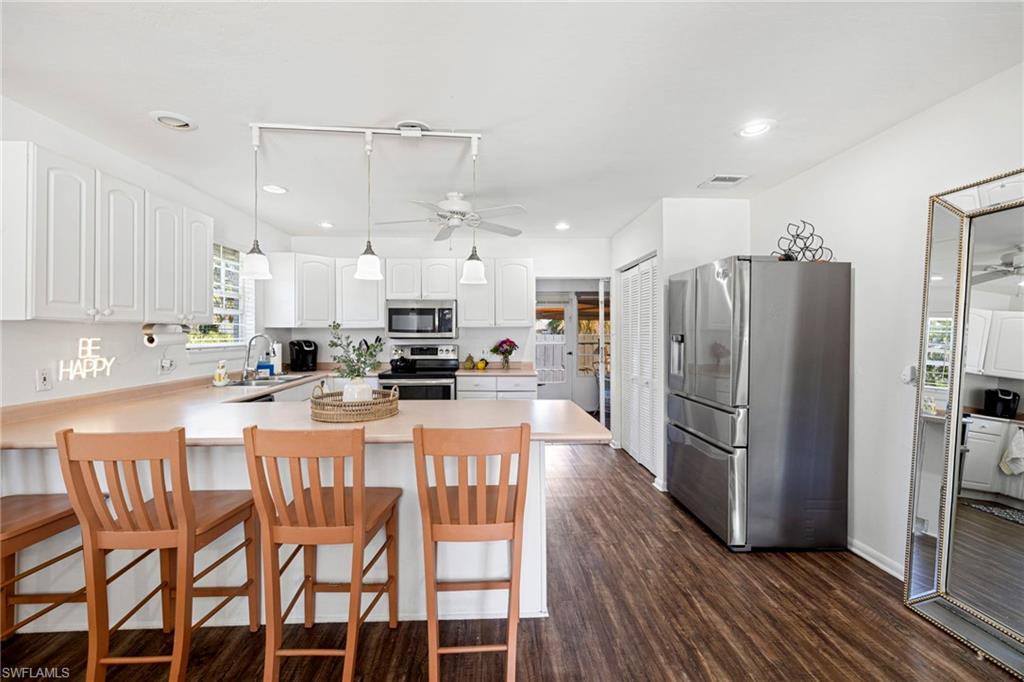 17430/432 W Carnegie CIR