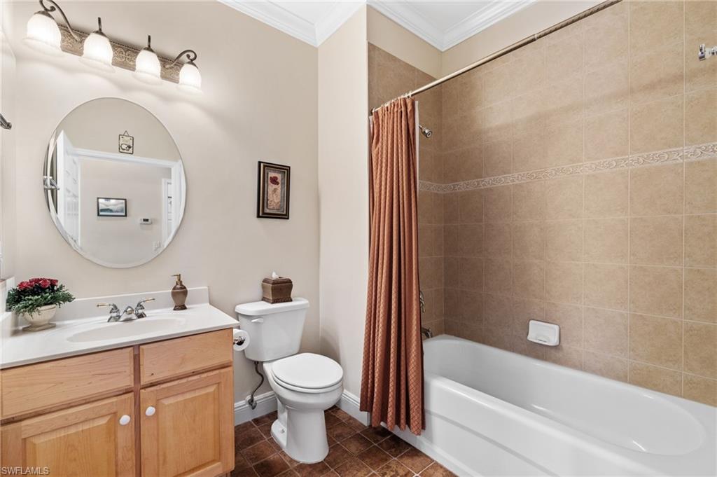 3913 Forest Glen BLVD # 201