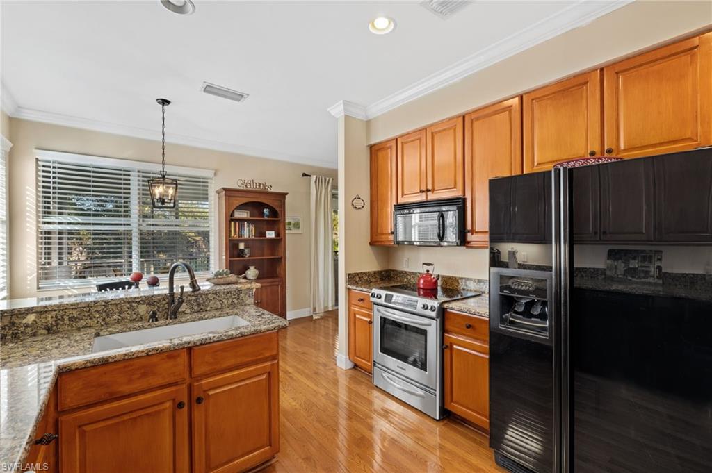 3913 Forest Glen BLVD # 201