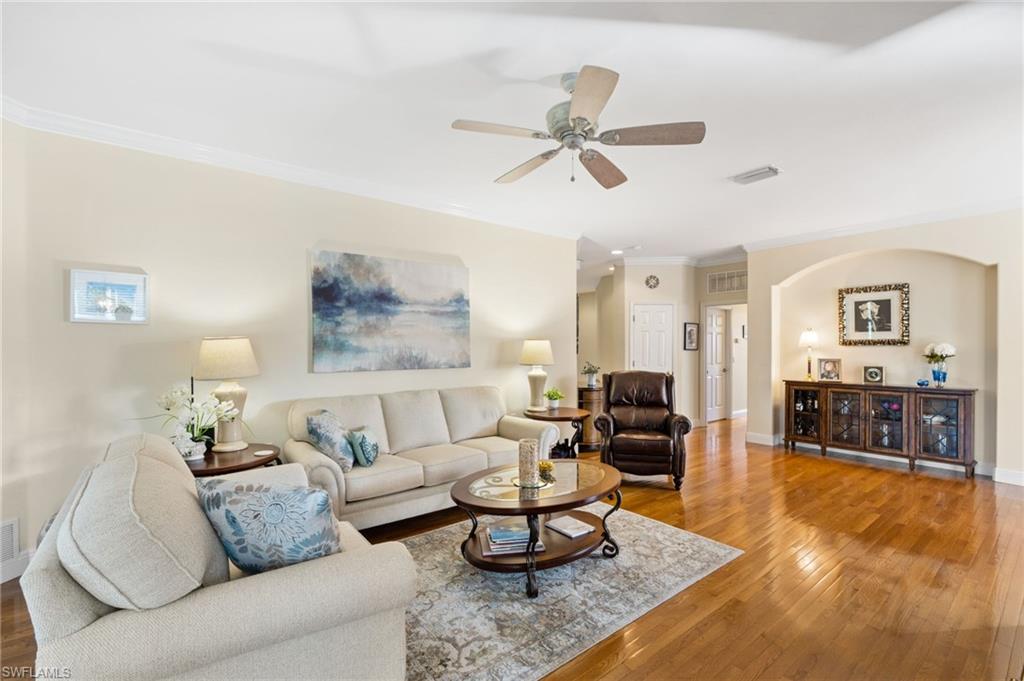 3913 Forest Glen BLVD # 201