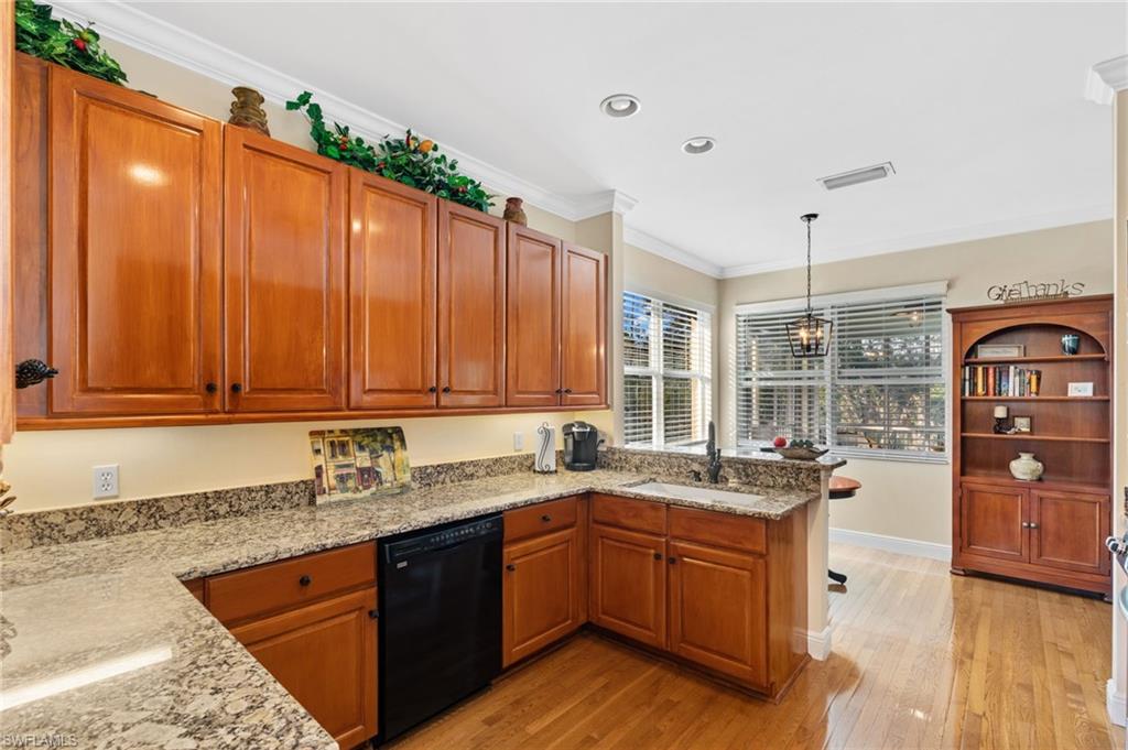 3913 Forest Glen BLVD # 201