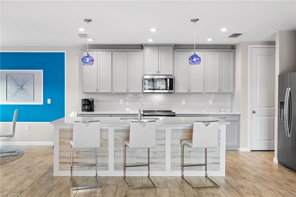 4607 ARBORETUM CIR # 15