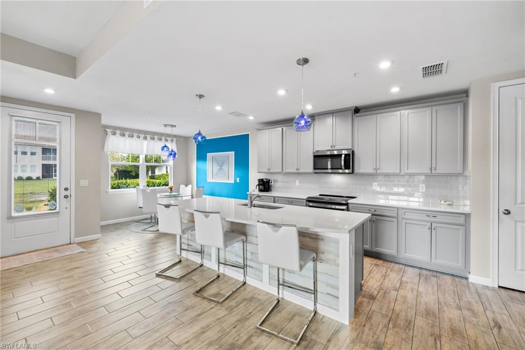 4607 ARBORETUM CIR # 15