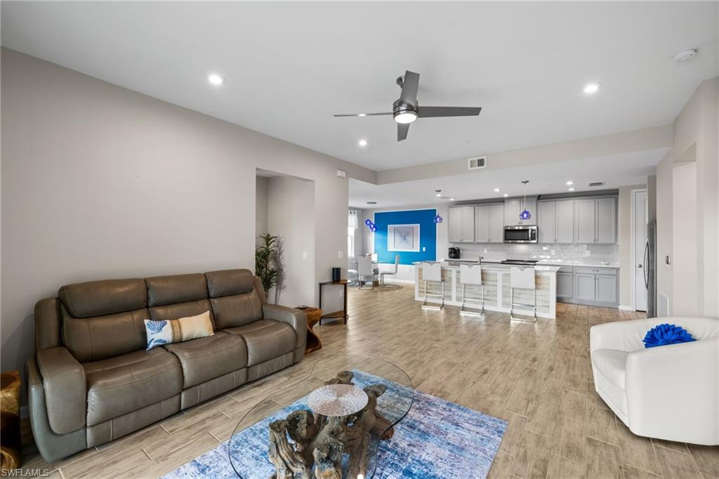 4607 ARBORETUM CIR # 15