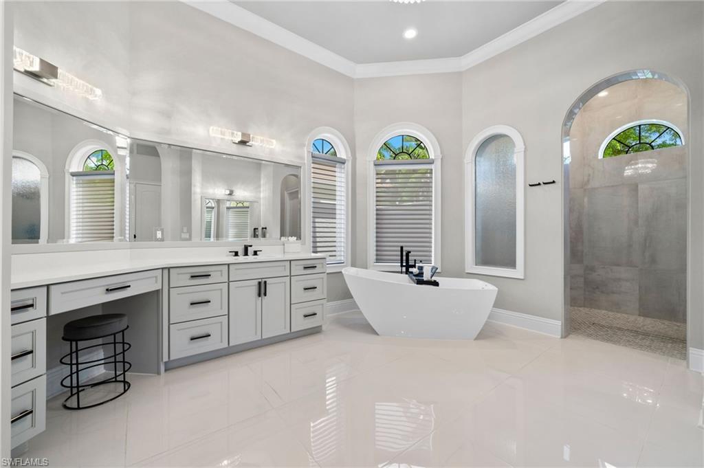 10032 MAGNOLIA BEND
