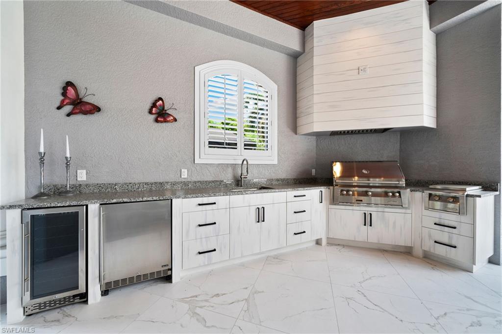 10032 MAGNOLIA BEND