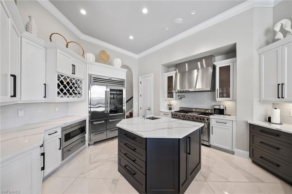 10032 MAGNOLIA BEND