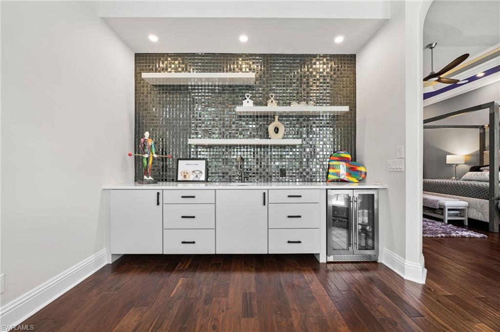 10032 MAGNOLIA BEND