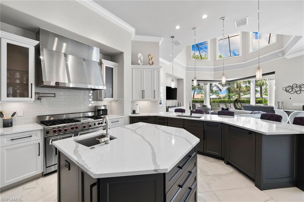 10032 MAGNOLIA BEND