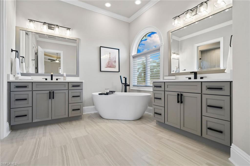 10032 MAGNOLIA BEND