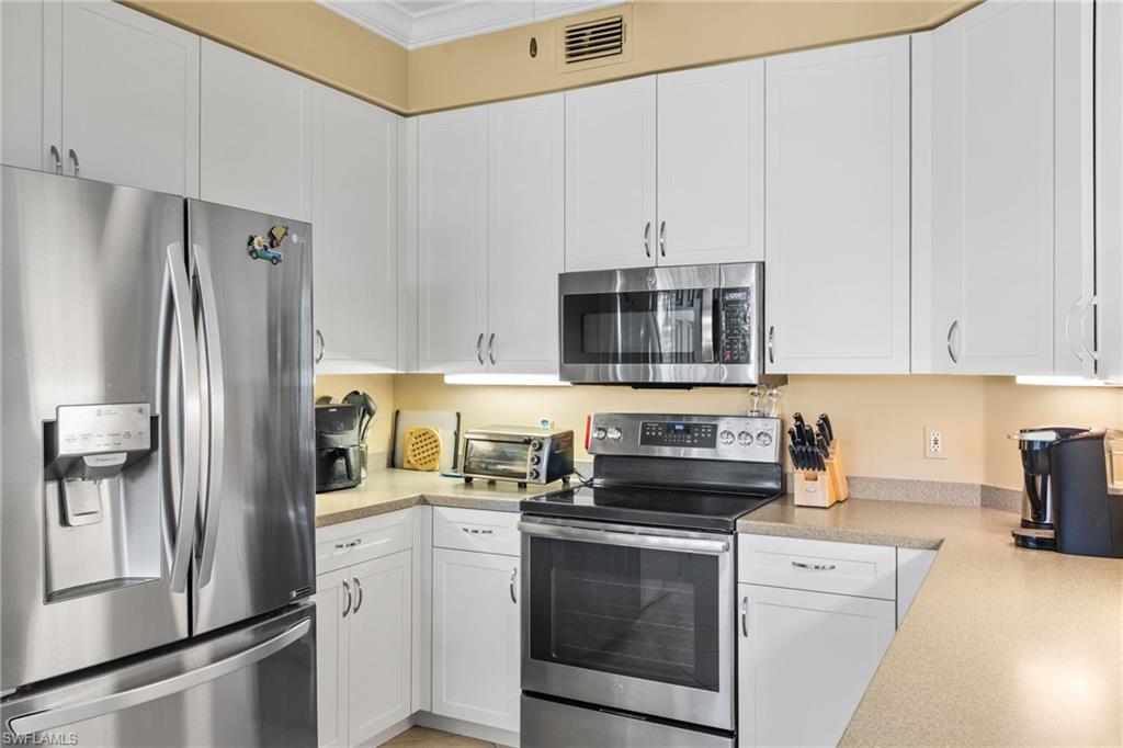 3904 FOREST GLEN BLVD # 7