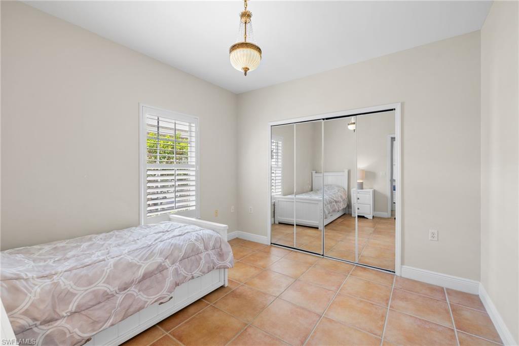 1305 Sweetwater CV # 104