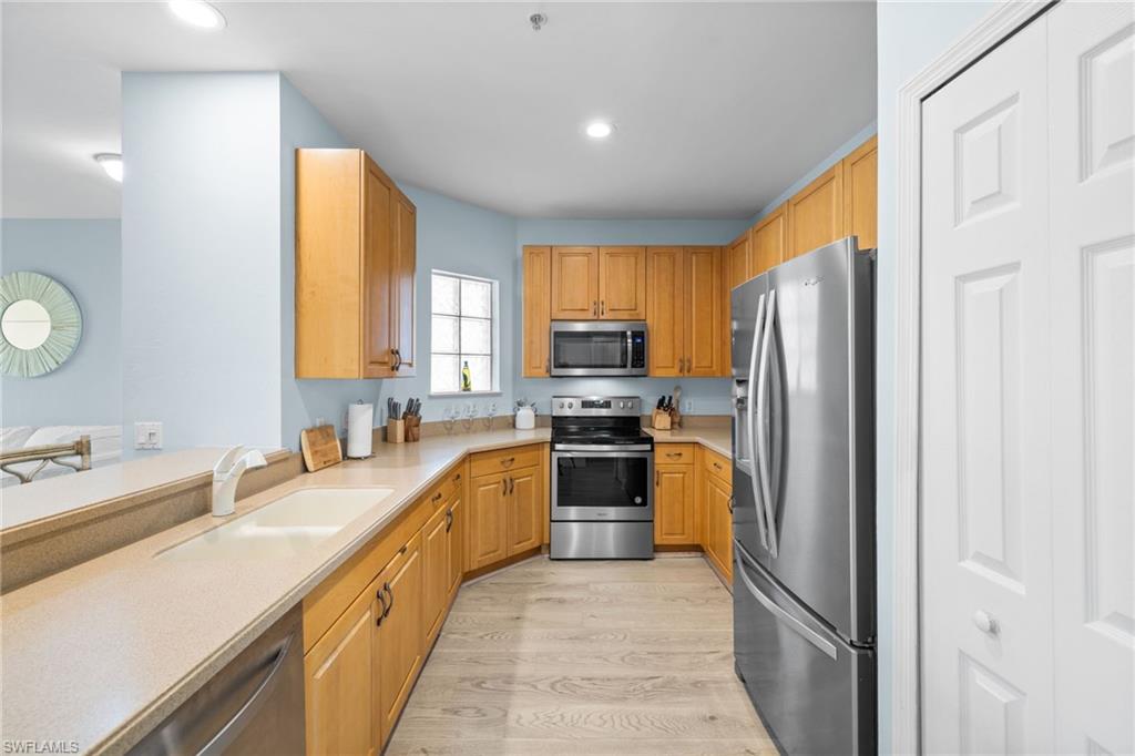 1305 Sweetwater CV # 104