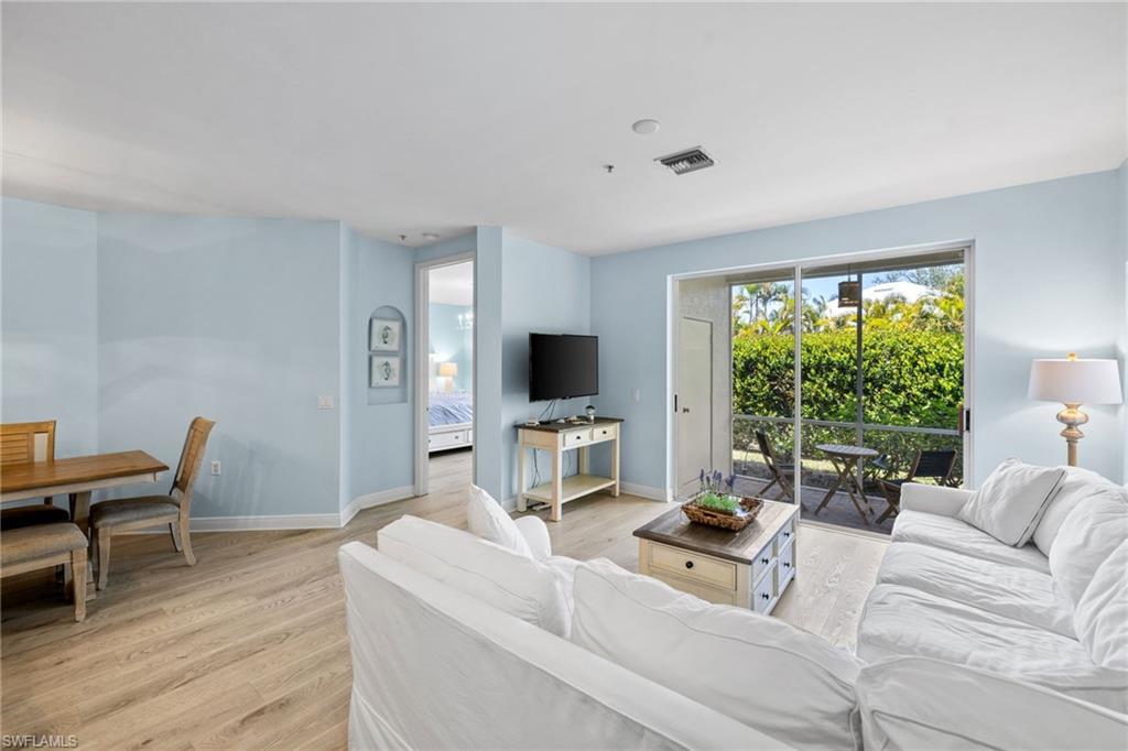 1305 Sweetwater CV # 104