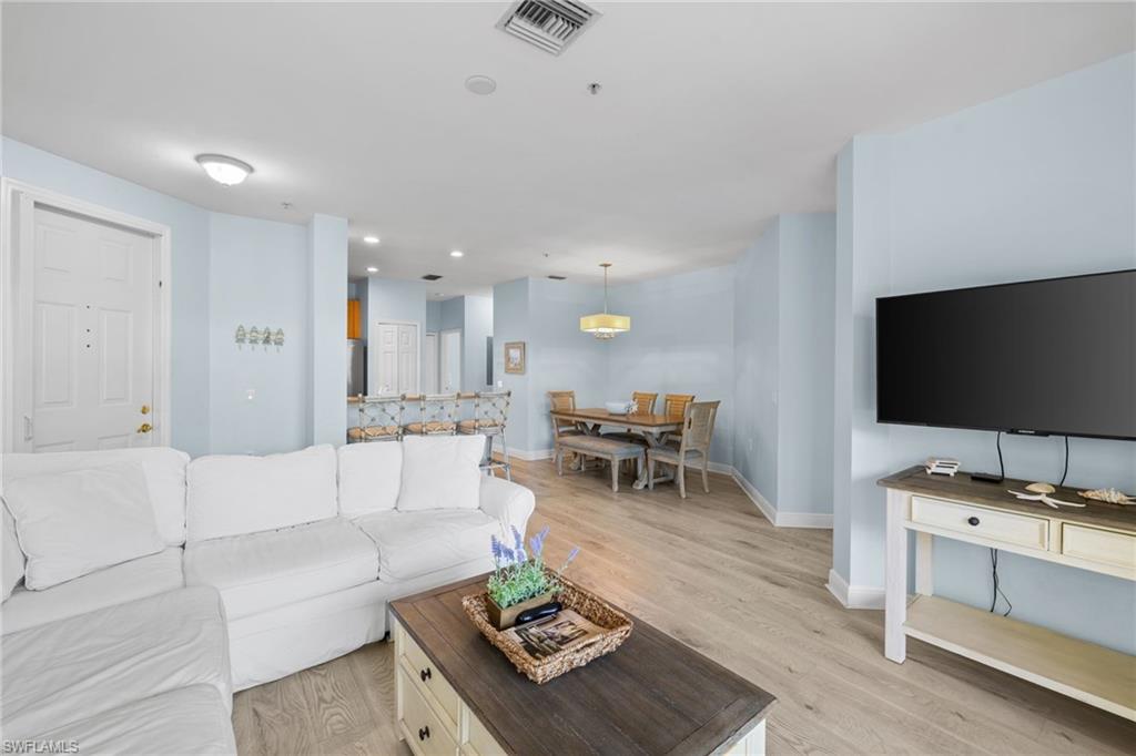 1305 Sweetwater CV # 104