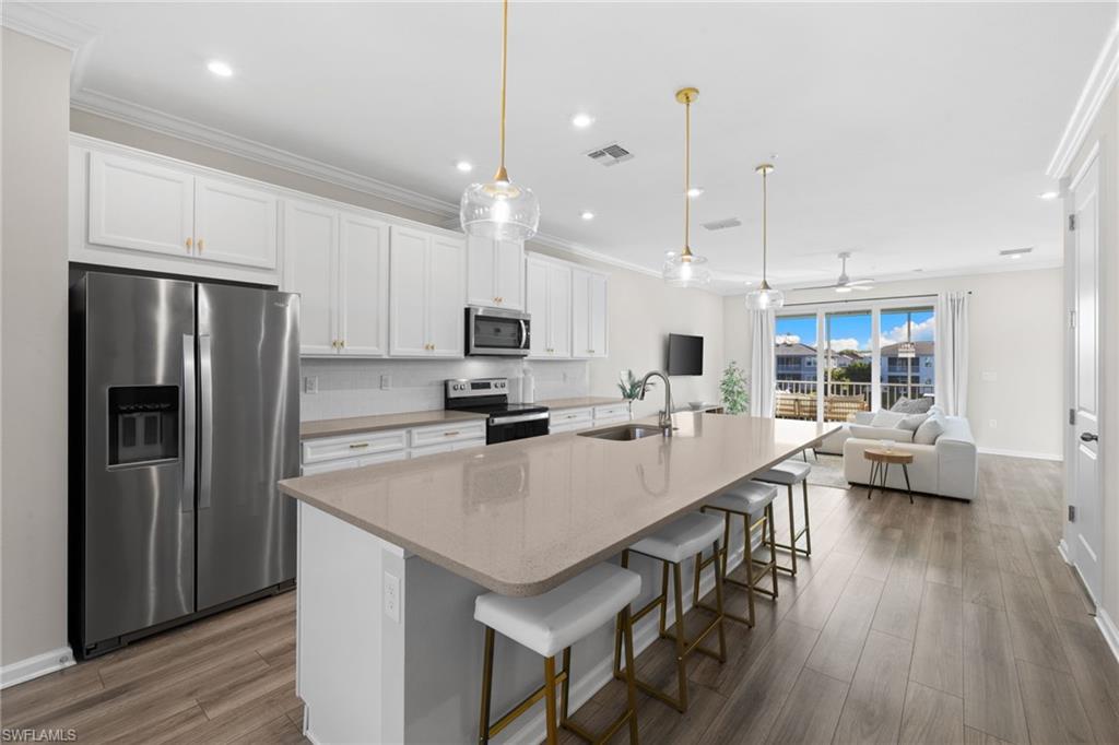 4607 Arboretum CIR Unit 202 Unit: Unit #202